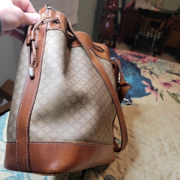 Celine bucket bag - Picture 5 of 9